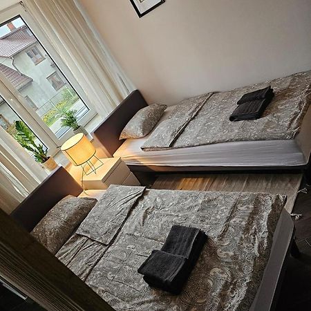 Chelosiowy Apartament Targi Kielce Jaworznia Esterno foto